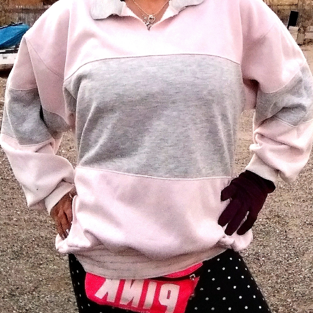 Authentic Vintage GITANO SWEATSHIRT W COLLAR